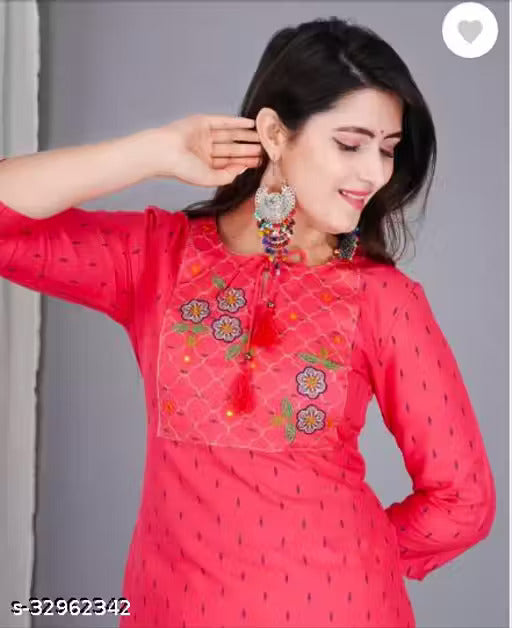 Woman's Rayon Kurti With Palazzo